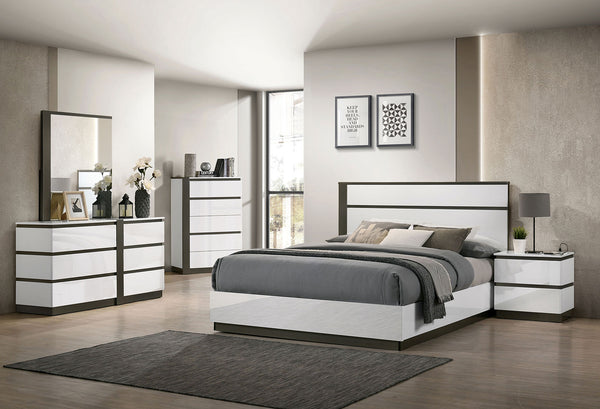 Birsfelden White/Metallic Gray Queen Bed
