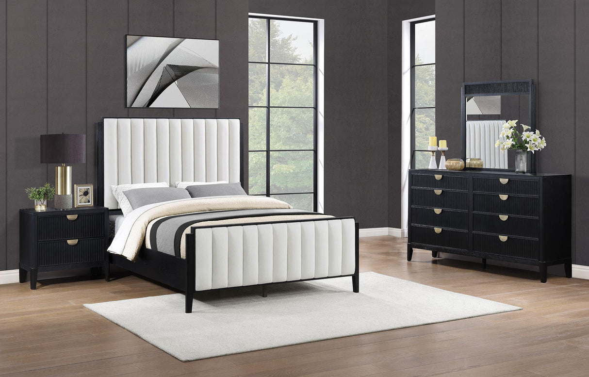 Brookmead Black 4-Piece Upholstered Eastern King Bedroom Set from Coaster - Luna Furniture