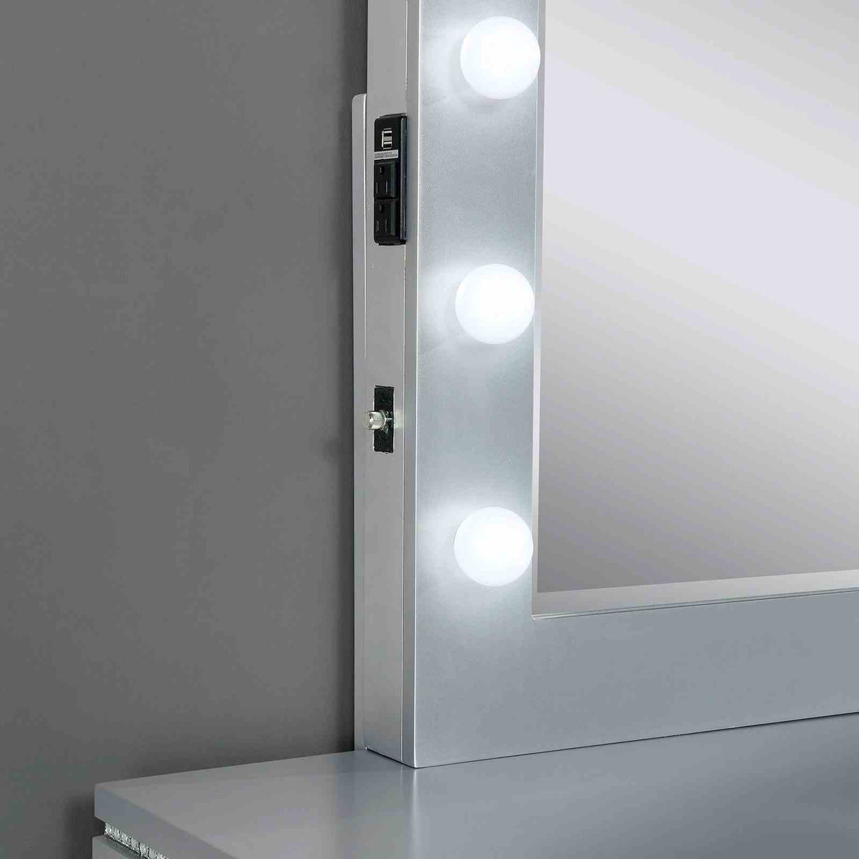 Belleterre Silver Mirror (Mirror Only) from Furniture of America - Luna Furniture