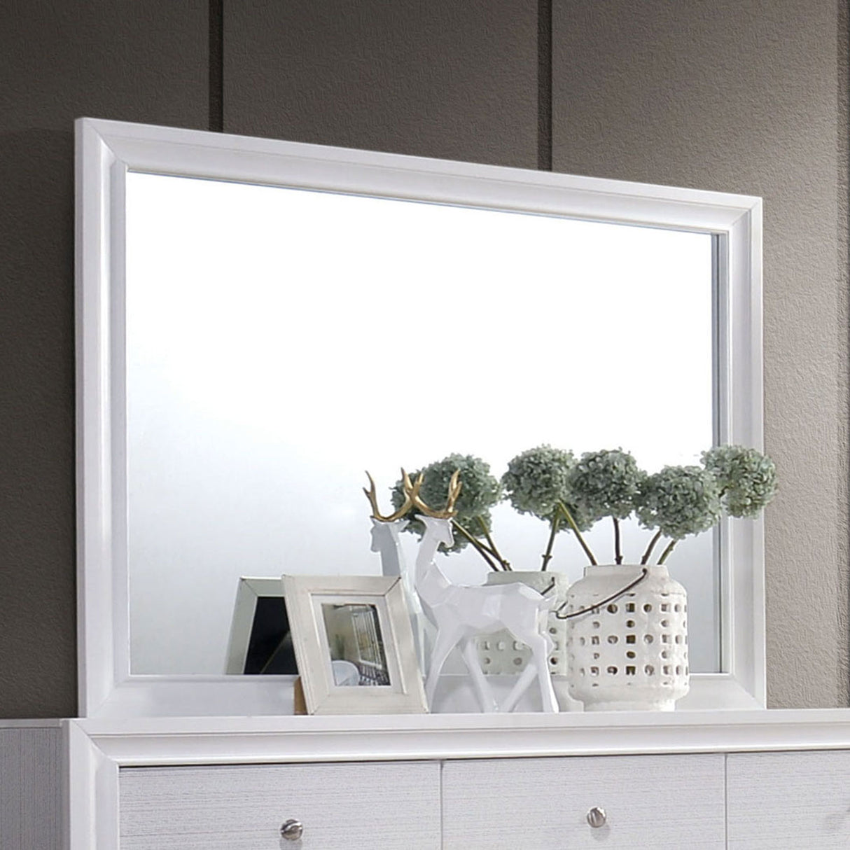 Chrissy White Mirror (Mirror Only) from Furniture of America - Luna Furniture