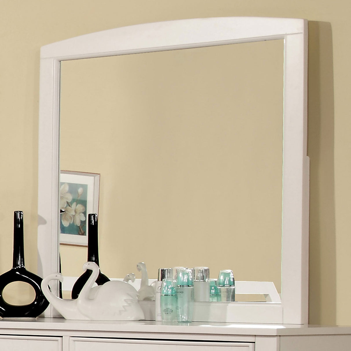 Omnus White Mirror (Mirror Only) from Furniture of America - Luna Furniture
