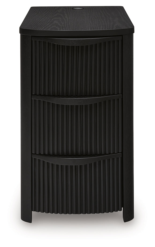 Camdill Black Chairside End Table from Ashley - Luna Furniture