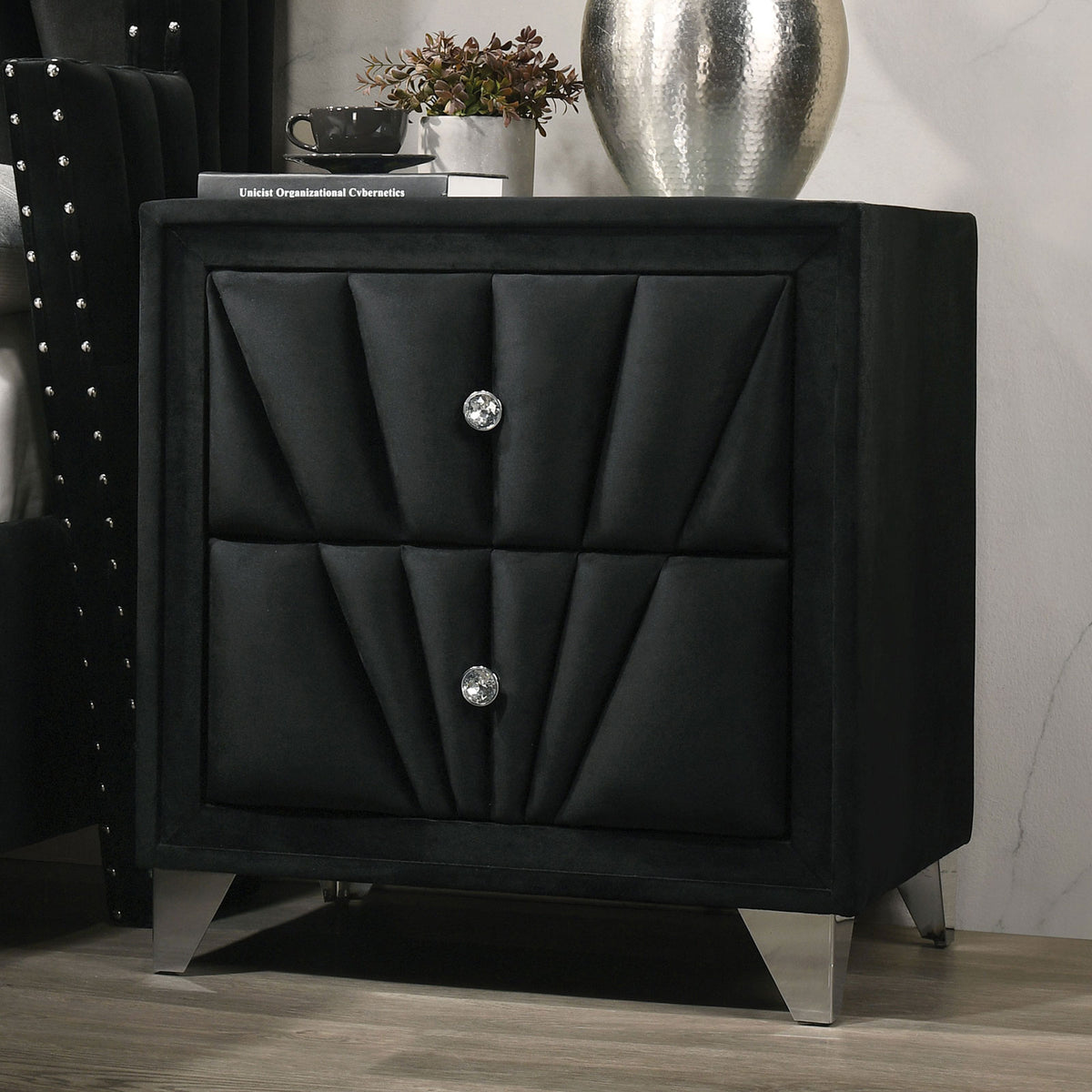 Carissa Black Upholstered Transitional Bedroom Set from Furniture of America - Luna Furniture