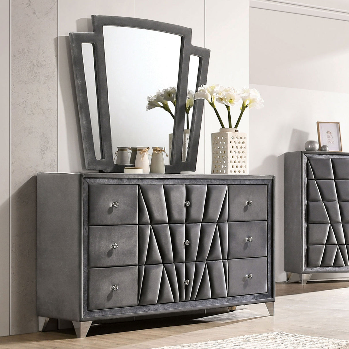Carissa Gray Dresser from Furniture of America - Luna Furniture