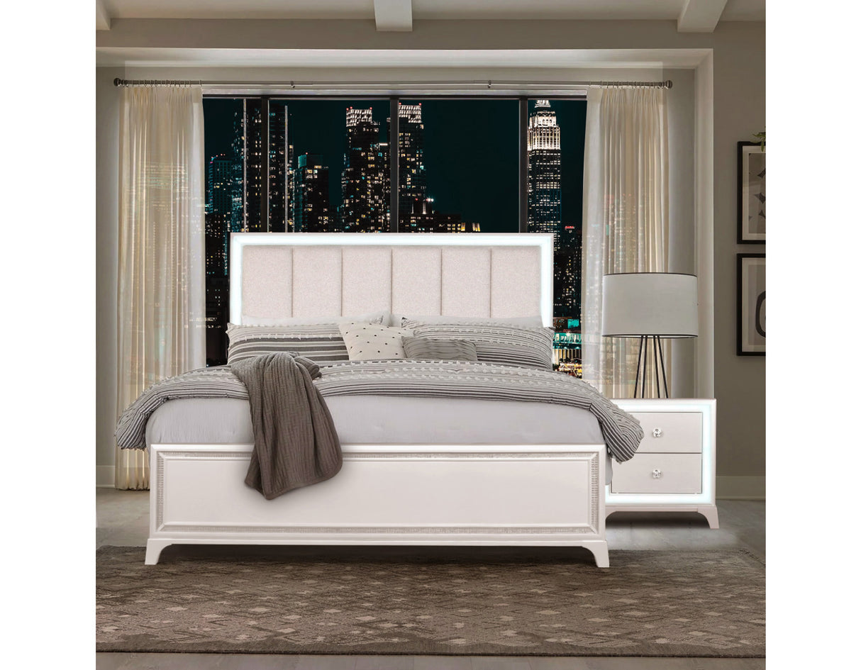Cassie Illuminating Pearl Bedroom Set from Steve Silver - Luna Furniture