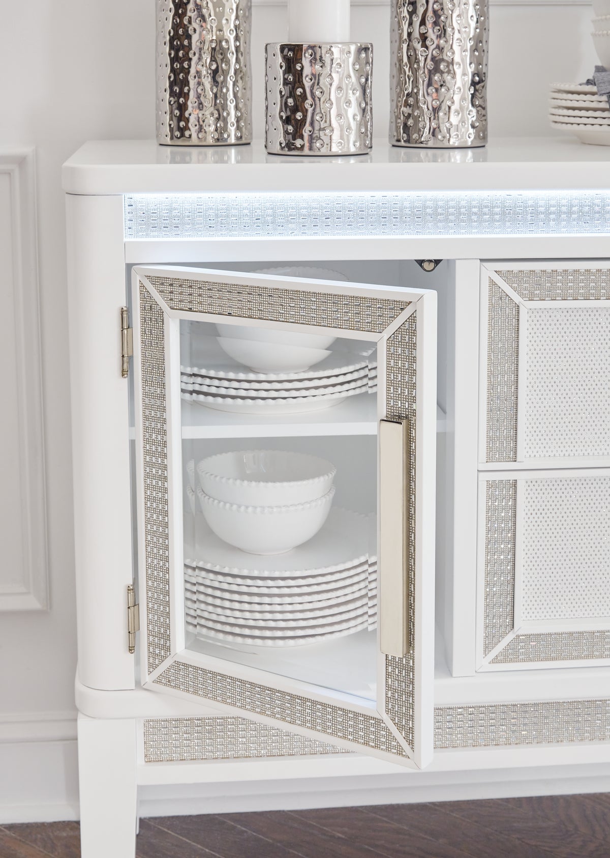 Chalanna White Dining Server from Ashley - Luna Furniture