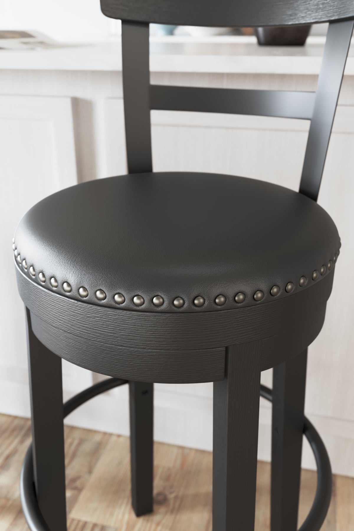 Valebeck Black Bar Height Barstool from Ashley Furniture - Luna Furniture