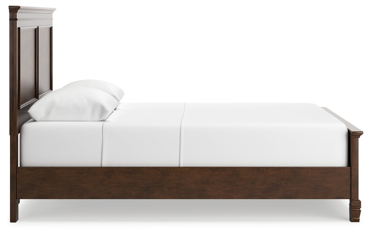 Danabrin Queen Panel Bed with Mirrored Dresser and 2 Nightstands in Brown from Ashley - Luna Furniture