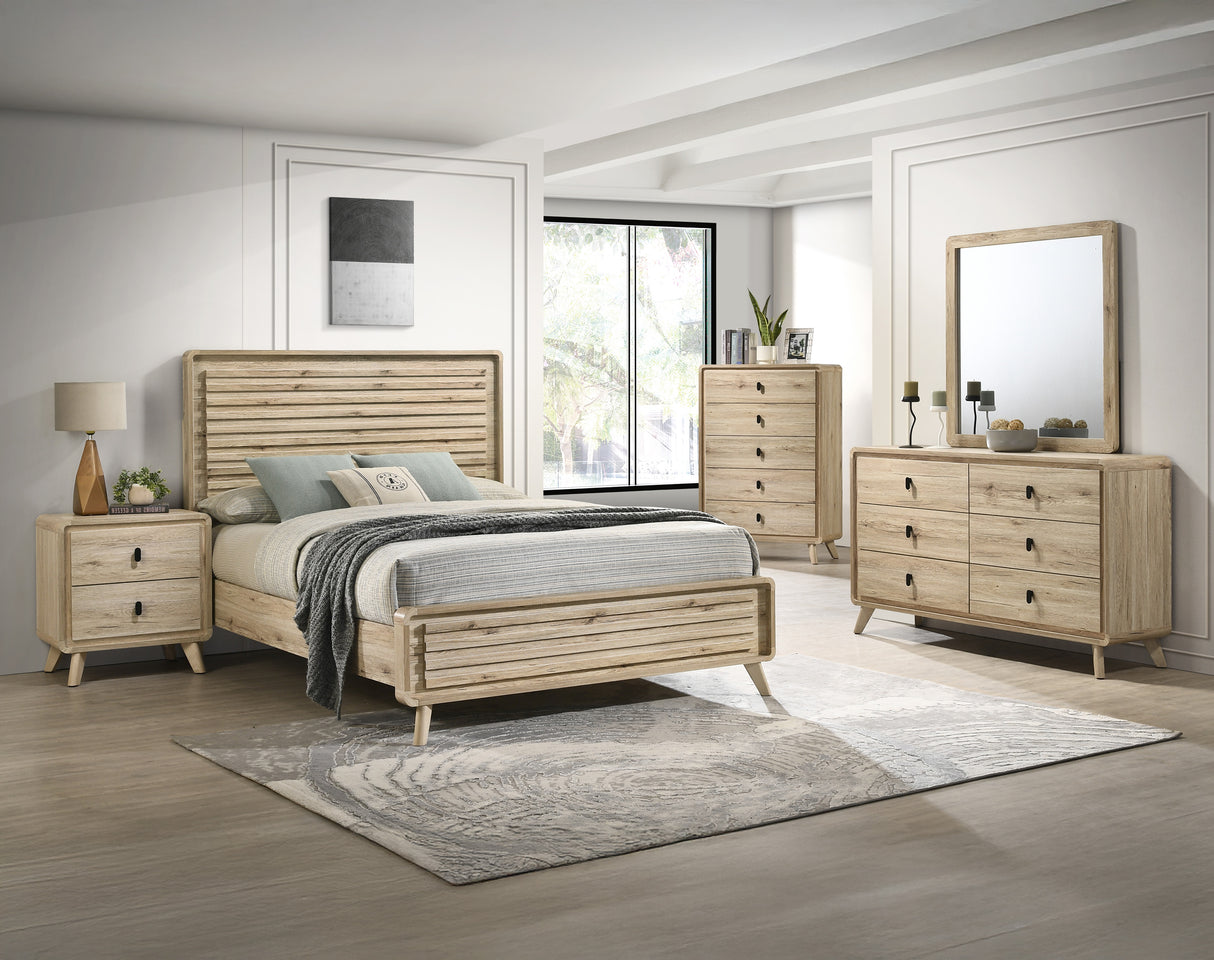 Dawson Light Wood Queen Panel Bed from Crown Mark - Luna Furniture