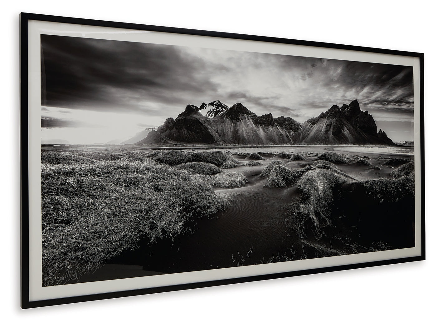 Delstone-Black-White-Wall-Art-