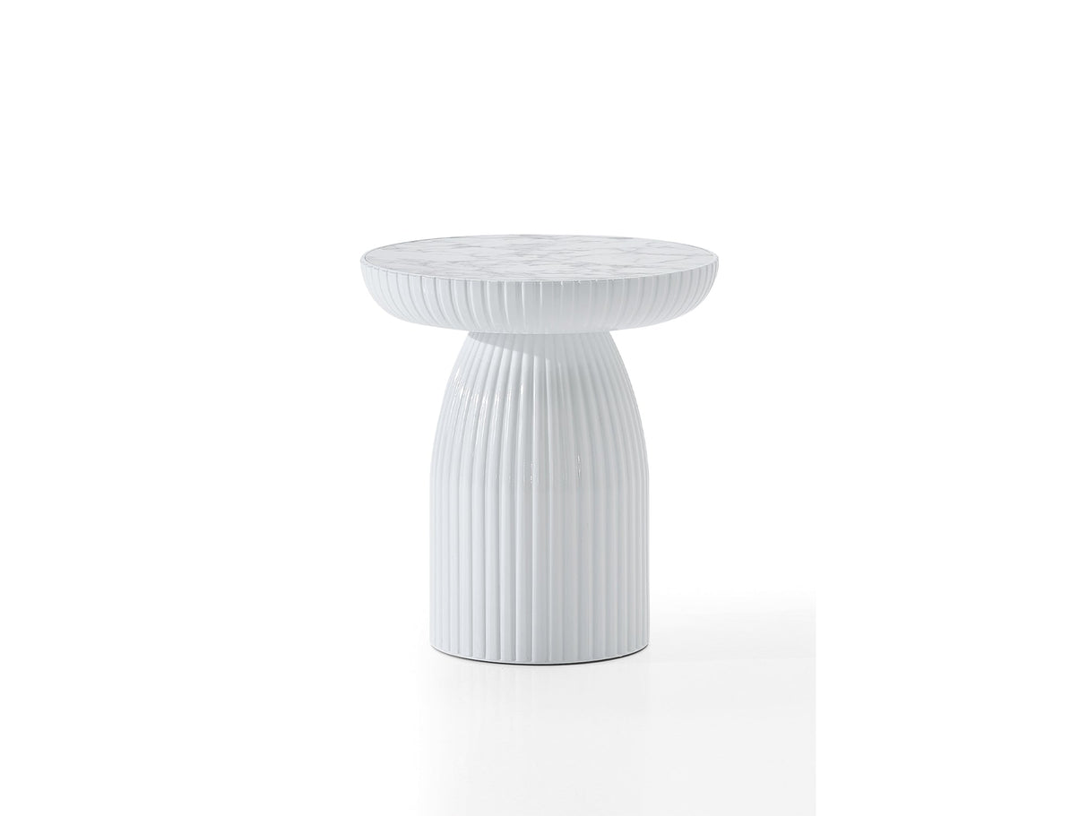 Diamond Coffee Table in Black from Furnia - Luna Furniture