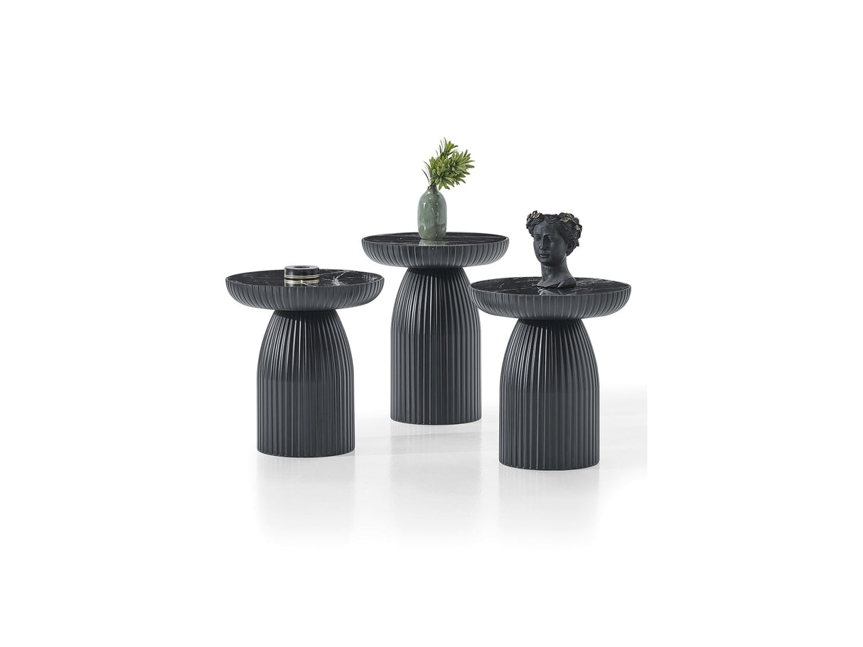 Diamond Coffee Table in Black from Furnia - Luna Furniture