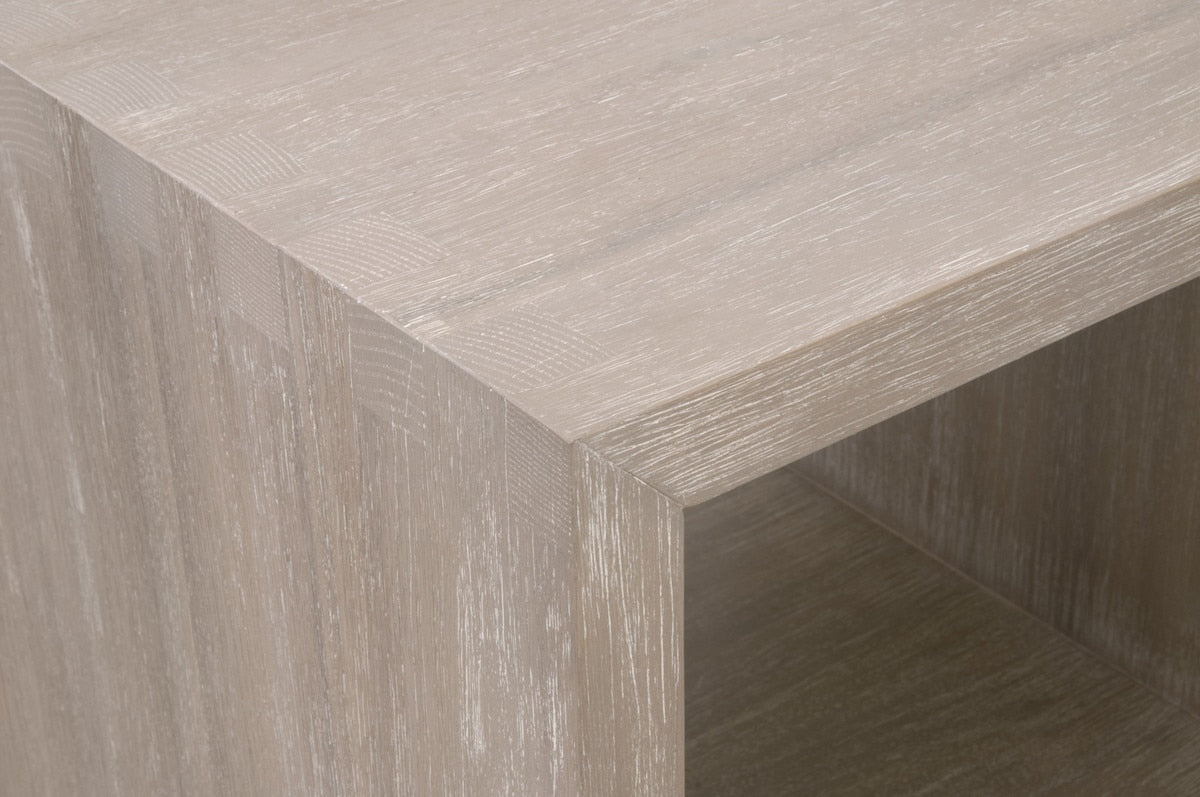 Dovetail End Table from Essentials For Living - Luna Furniture