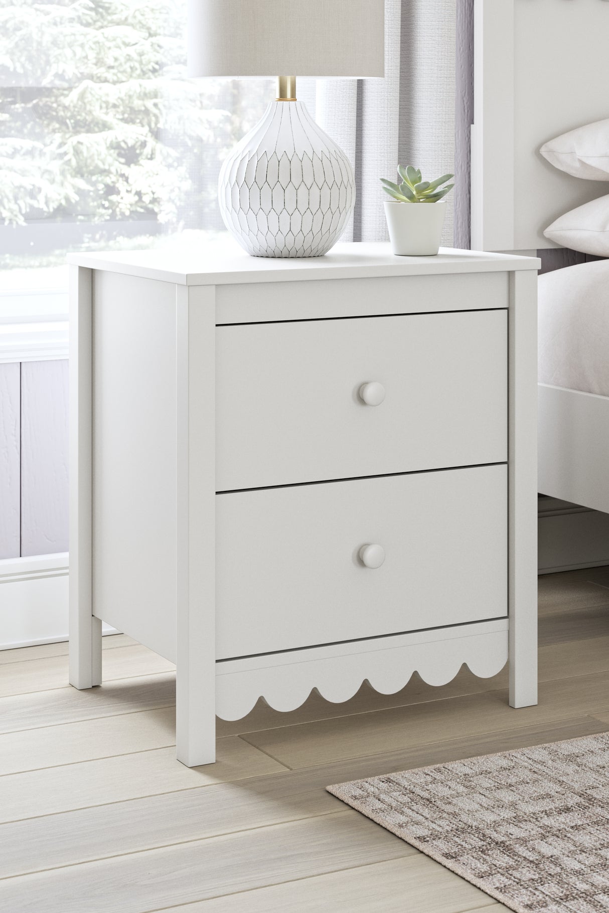 Hallityn Full Panel Headboard with 2 Nightstands in White from Ashley Furniture - Luna Furniture