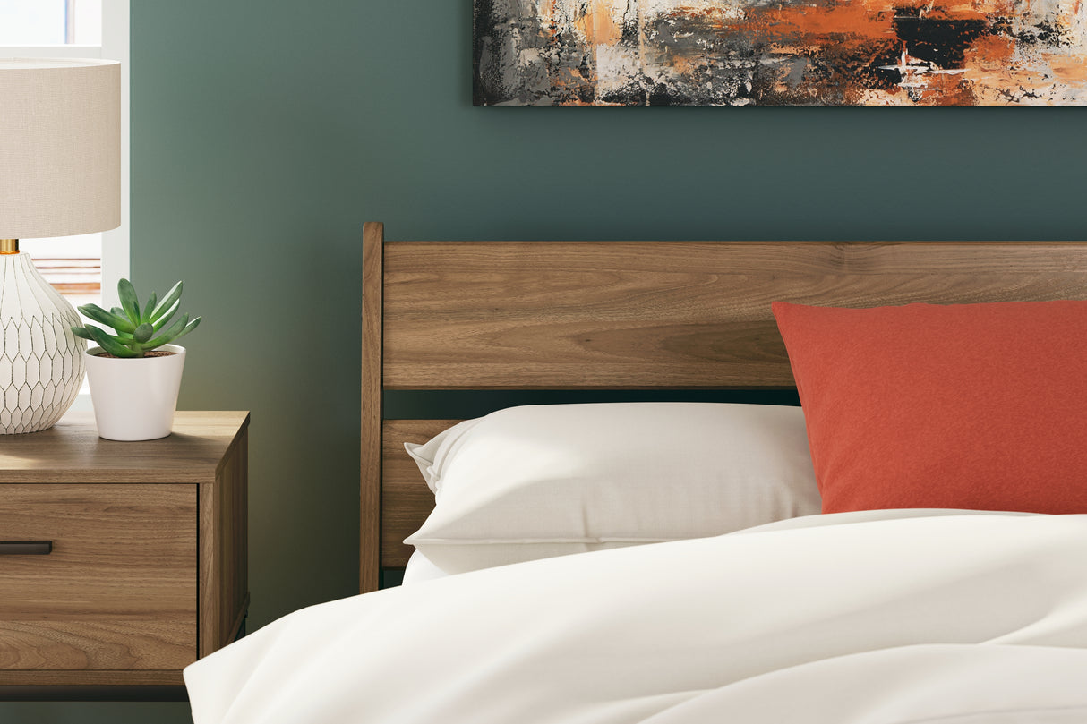 Deanlow Full Panel Headboard with Dresser and Nightstand in Honey from Ashley Furniture - Luna Furniture