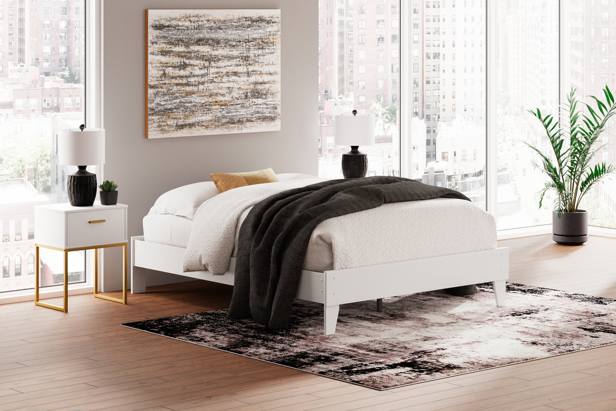 Socalle Two-tone Queen Platform Base Bed from Ashley Furniture - Luna Furniture