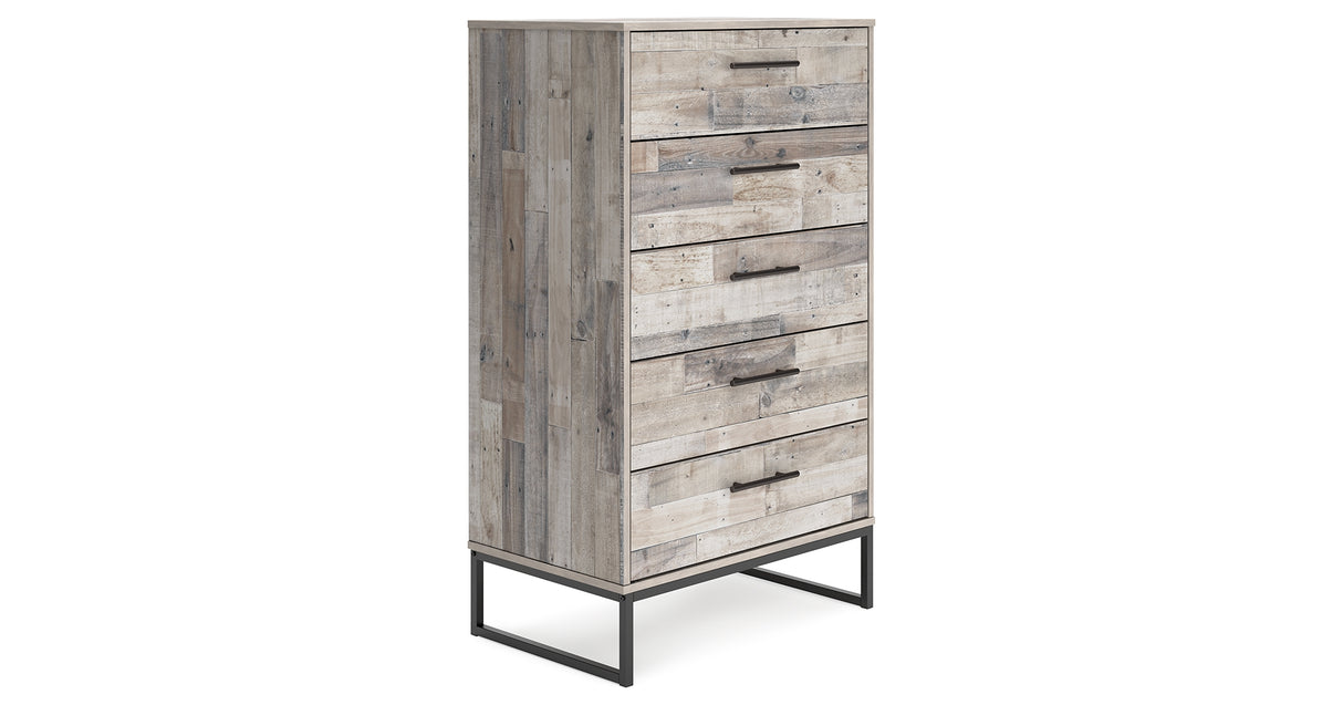 Neilsville Full Platform Bed with Dresser and Chest in Whitewash from Ashley - Luna Furniture