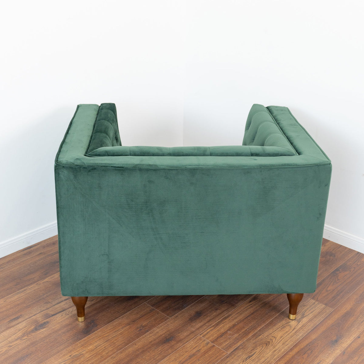Houston Dark Green Velvet Tufted Back Lounge Chair from Ashcroft Furniture - Luna Furniture