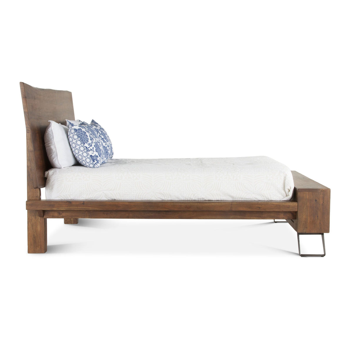 London Loft Queen in Walnut from Home Trends & Design - Luna Furniture