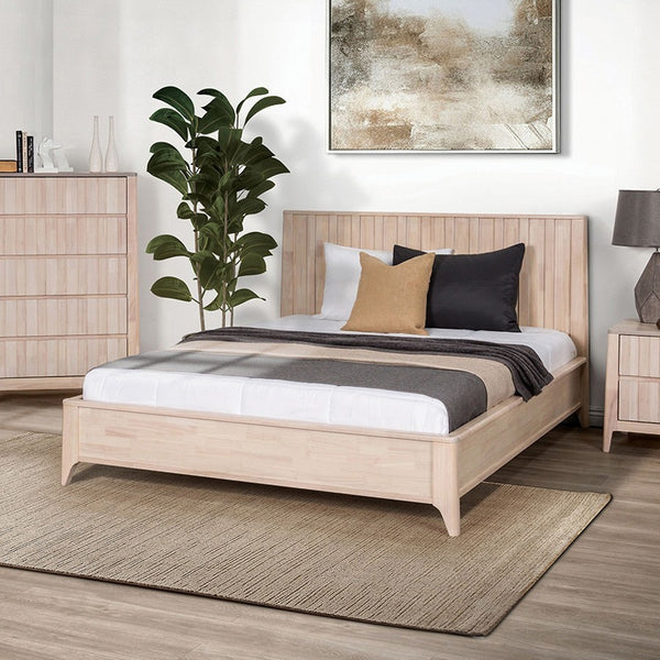Gervais White Wash Full Platform Bed