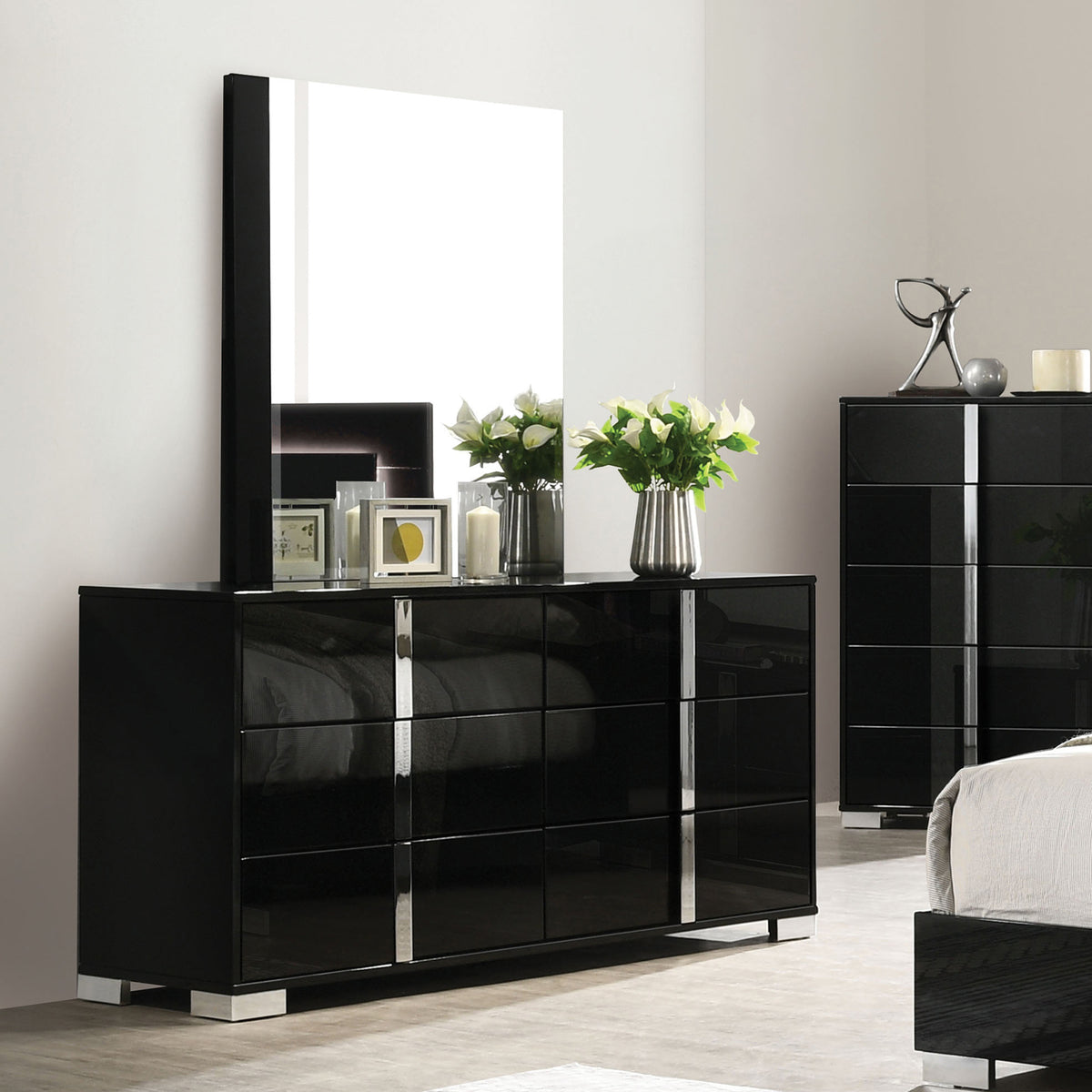 Sinistra Piano Black Dresser from Furniture of America - Luna Furniture