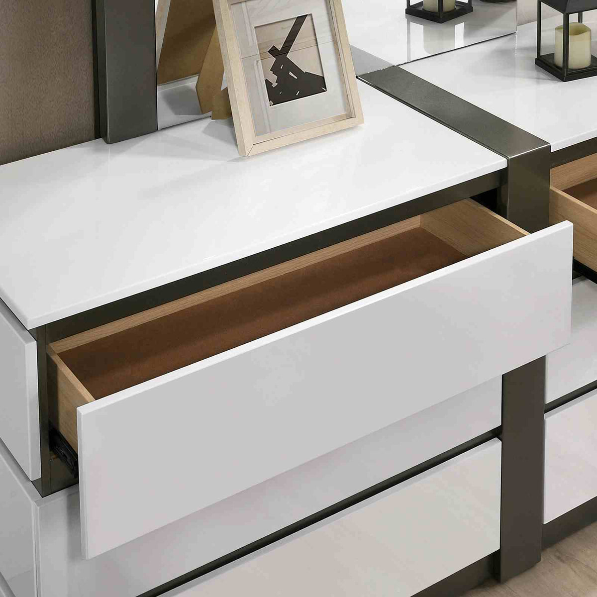 Birsfelden White/Metallic Gray Contemporary Storage Bedroom Set from Furniture of America - Luna Furniture