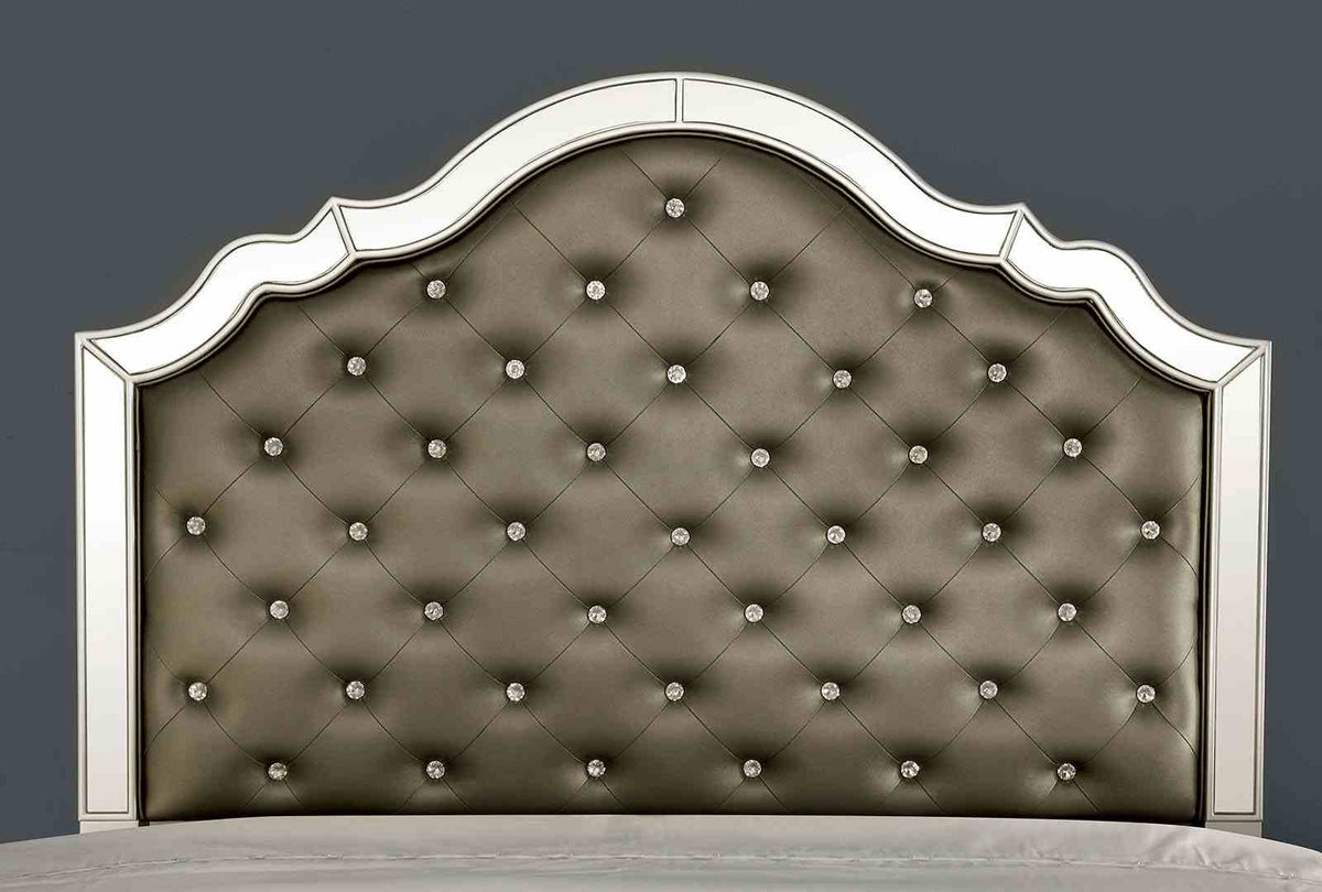 Eliora Silver Eastern King Bed from Furniture of America - Luna Furniture