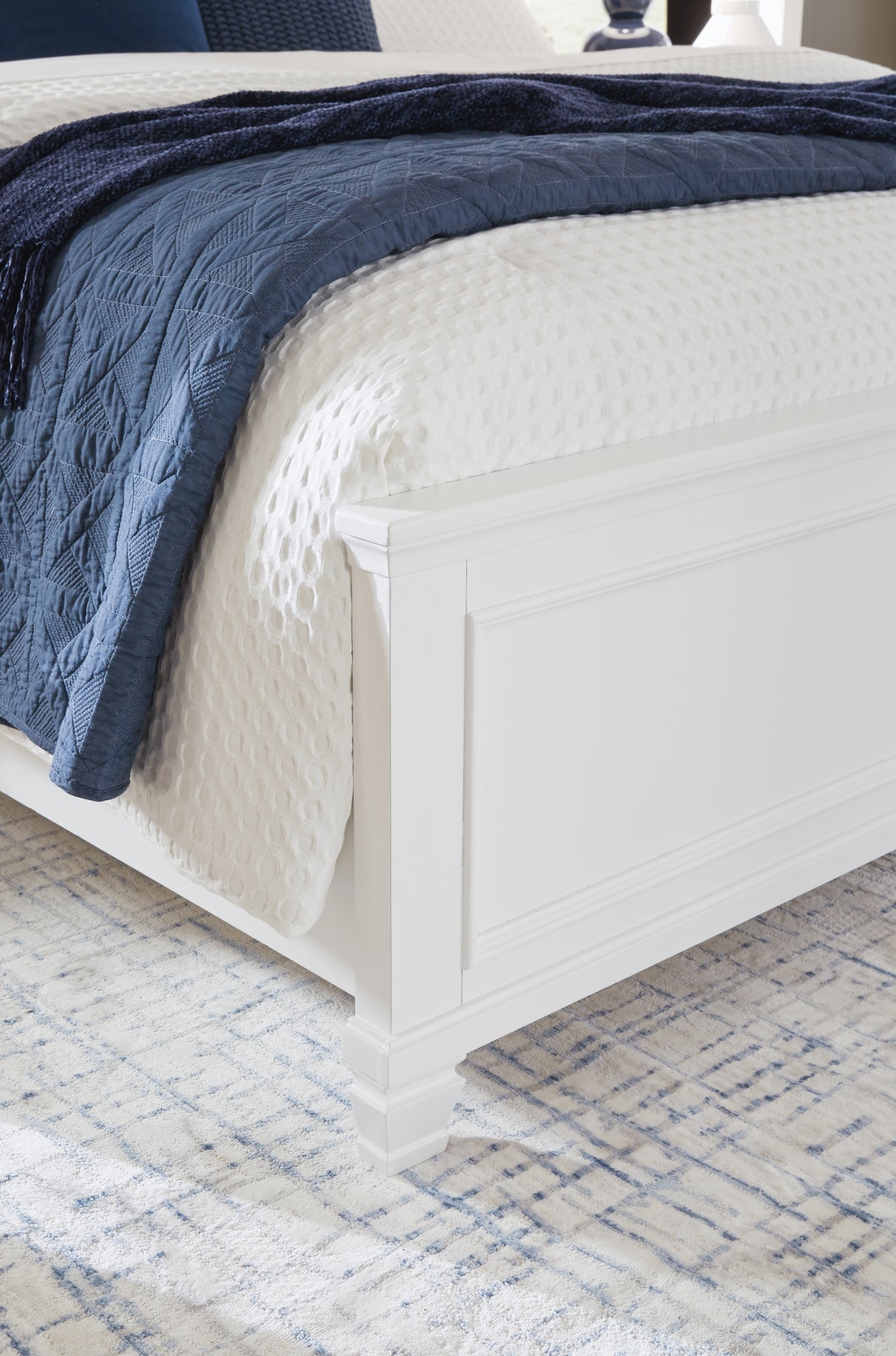Fortman Queen Panel Bed with Mirrored Dresser and 2 Nightstands in White from Ashley - Luna Furniture