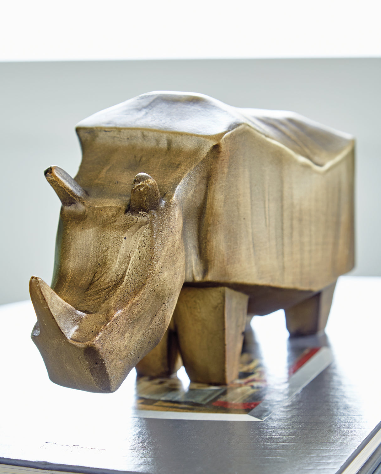 Gentwell Antique Gold Finish Sculpture from Ashley - Luna Furniture