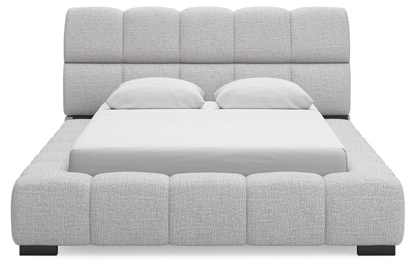 Grendusk Light Gray Queen Upholstered Bed