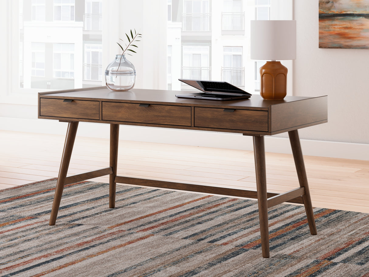 Lyncott Brown 60" Home Office Desk from Ashley Furniture - Luna Furniture