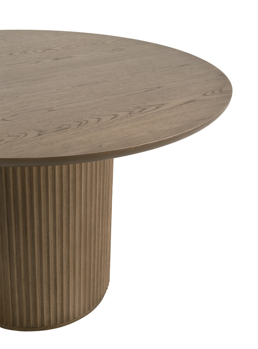 Halloway 48" Round Dining Table from Essentials For Living - Luna Furniture