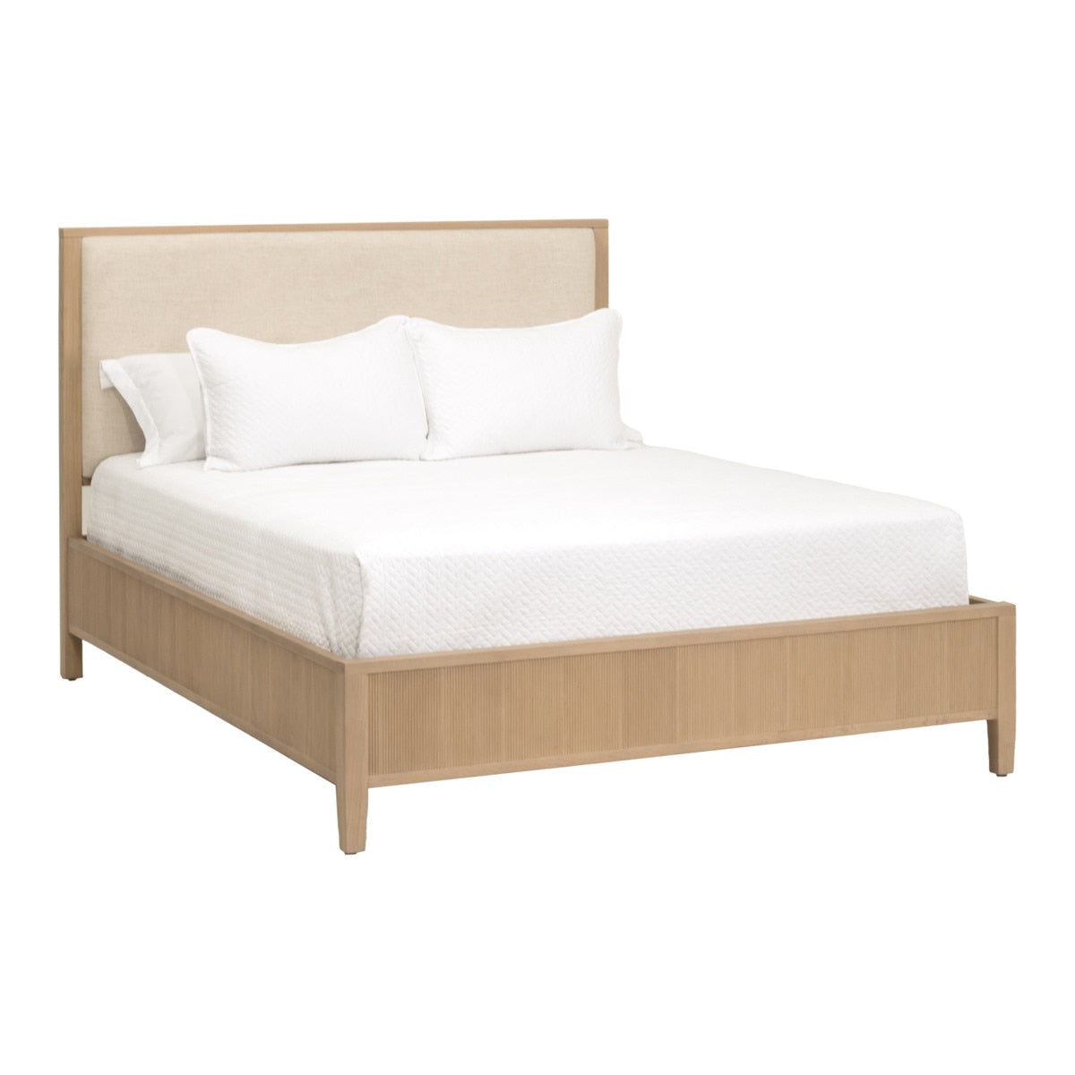 Highland Upholstered Queen Bed from Essentials For Living - Luna Furniture