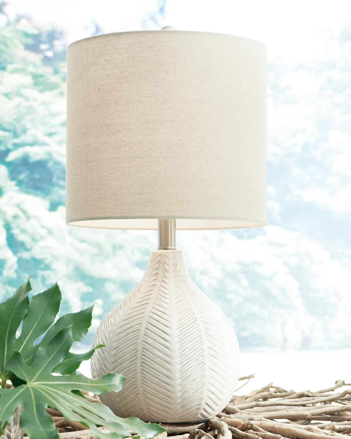 Rainermen Off White Table Lamp from Ashley Furniture - Luna Furniture