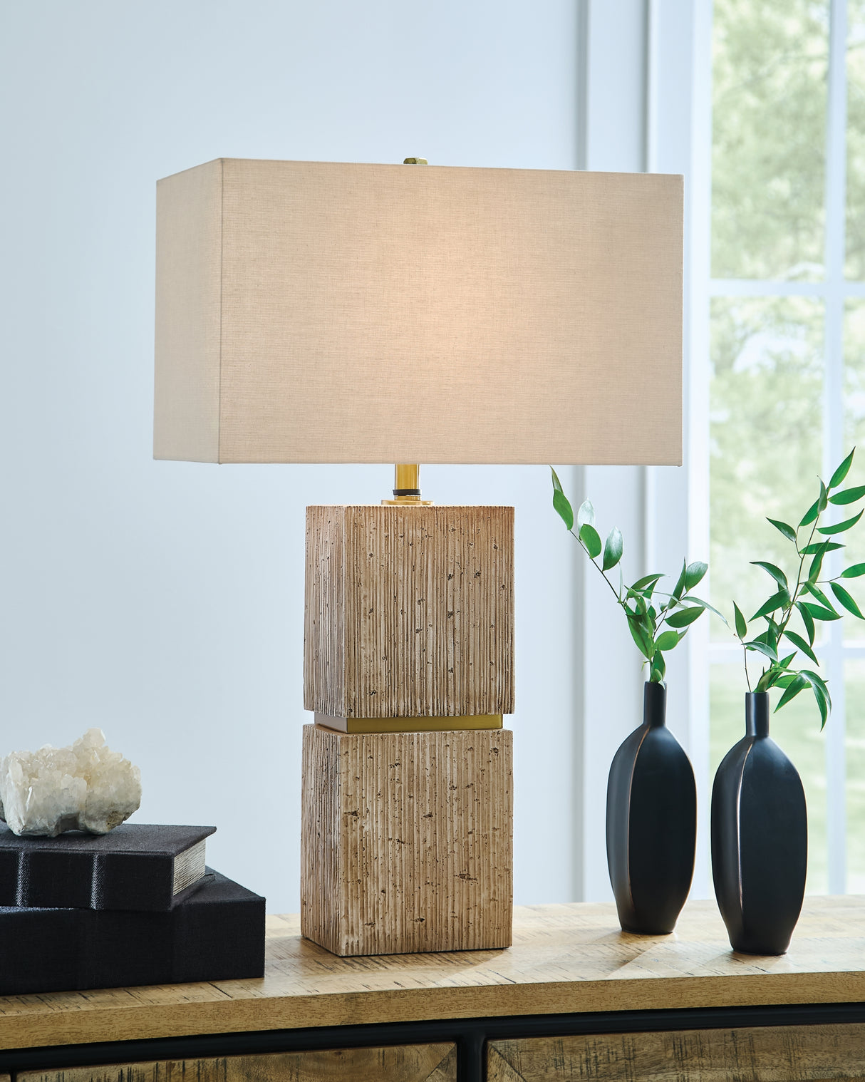 Laddner Beige Table Lamp from Ashley Furniture - Luna Furniture