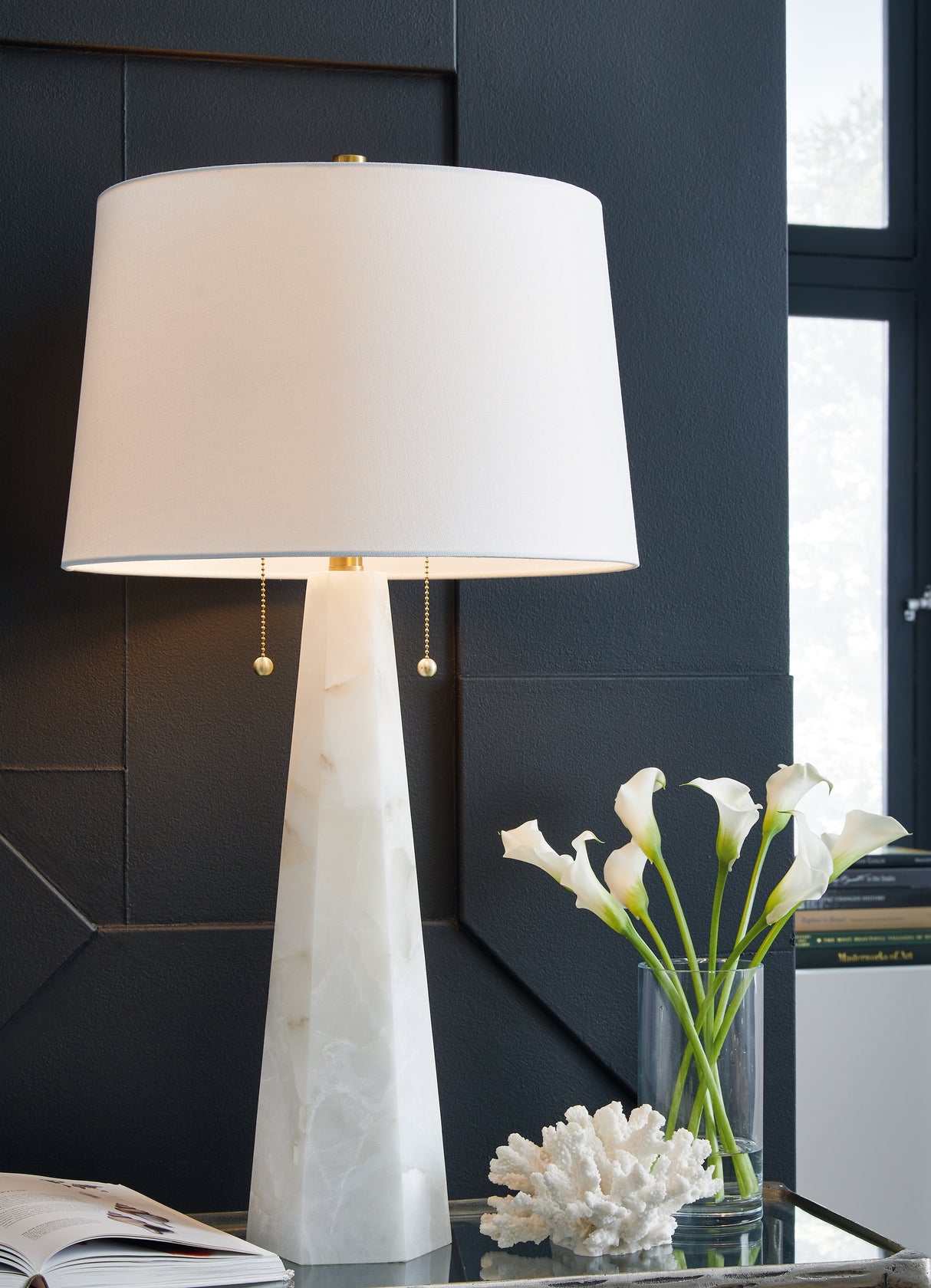 Laurellen 2-Piece Table Lamp Set in White from Ashley - Luna Furniture