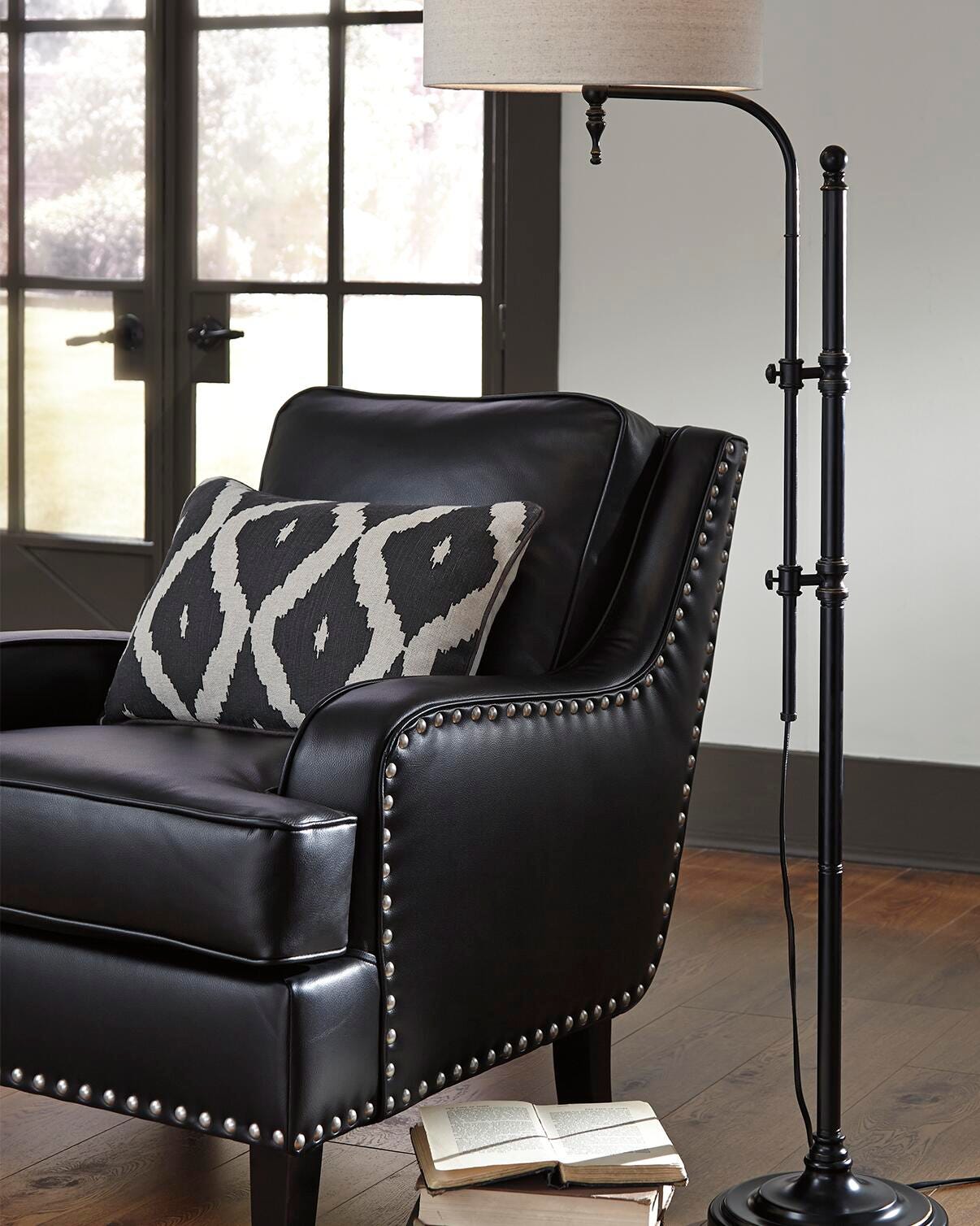 Anemoon Black Floor Lamp from Ashley Furniture - Luna Furniture
