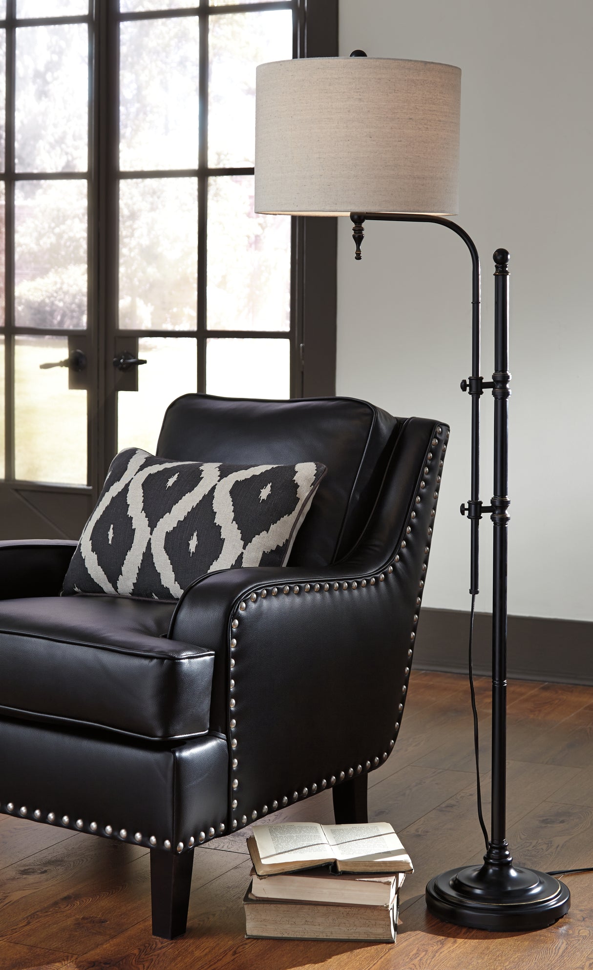 Anemoon Black Floor Lamp from Ashley - Luna Furniture