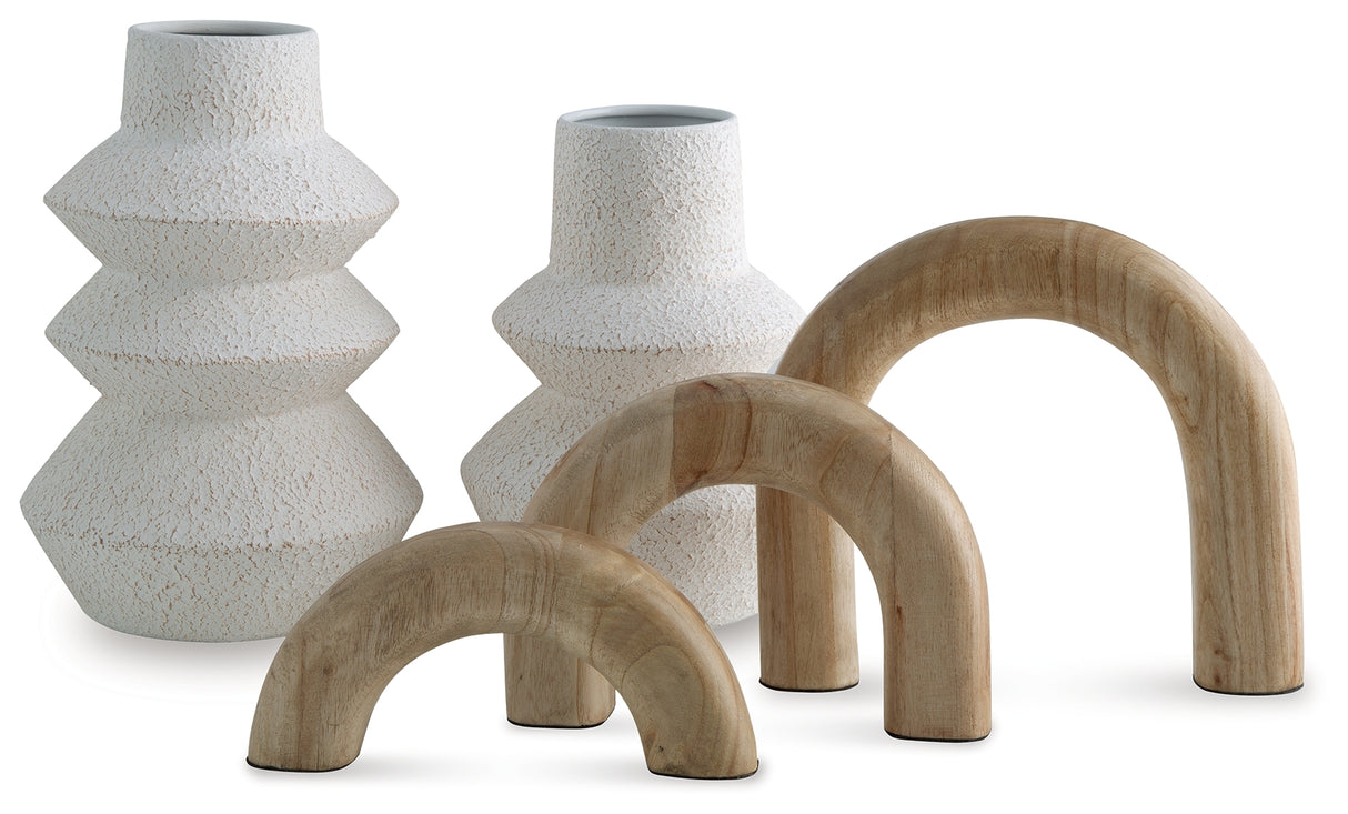 Maddwarth White/Natural Brown Accessory Set (Set of 5) from Ashley - Luna Furniture