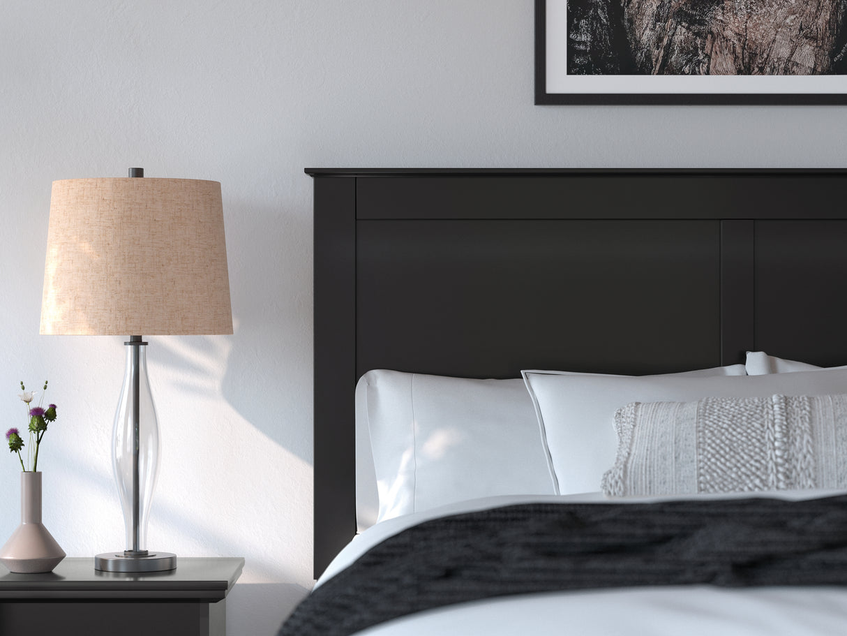 Maribel Queen Panel Bed with Mirrored Dresser and 2 Nightstands in Black from Ashley Furniture - Luna Furniture