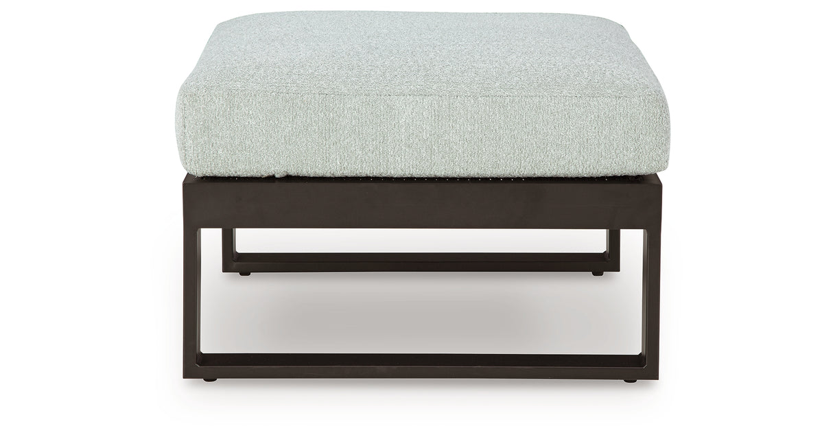 Beachloft 5-Piece Outdoor Sectional with Ottoman in Black/Gray from Ashley - Luna Furniture