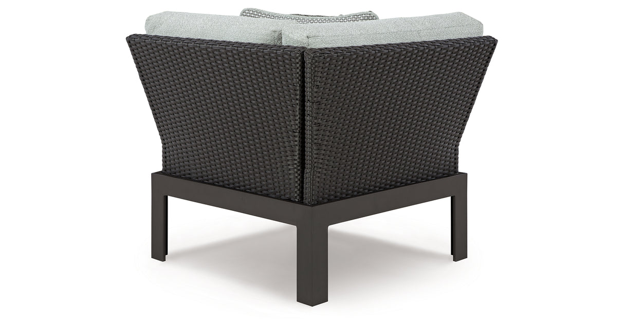 Beachloft Black/Gray 4-Piece Outdoor Sectional from Ashley Furniture - Luna Furniture