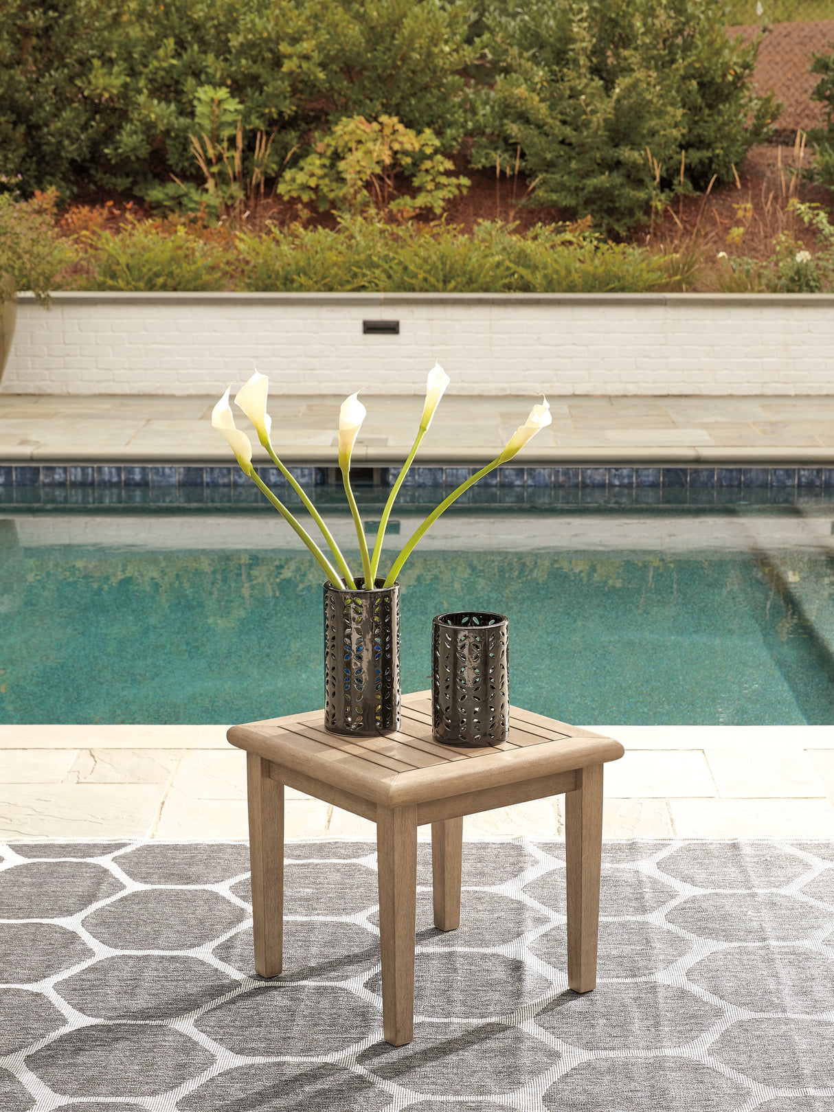 Gerianne Outdoor Coffee Table with 2 End Tables in Grayish Brown from Ashley Furniture - Luna Furniture