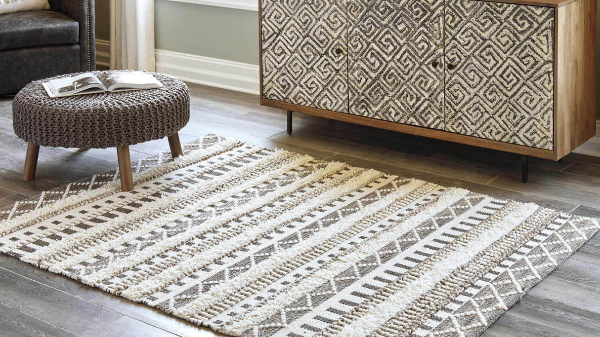 Karalee Ivory/Brown 8' x 10' Rug from Ashley Furniture - Luna Furniture