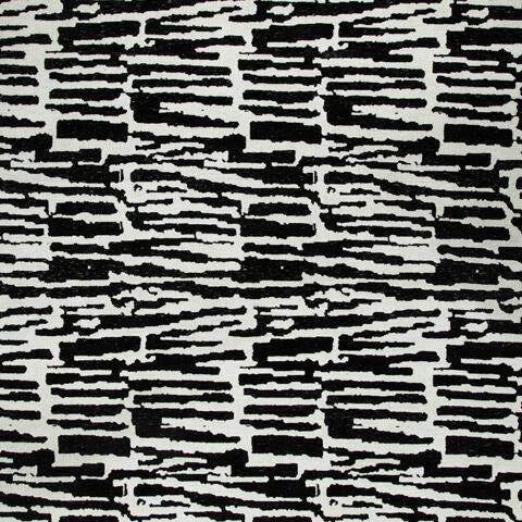 Bramshaw Black/Ivory Extra Large Rug from Ashley Furniture - Luna Furniture