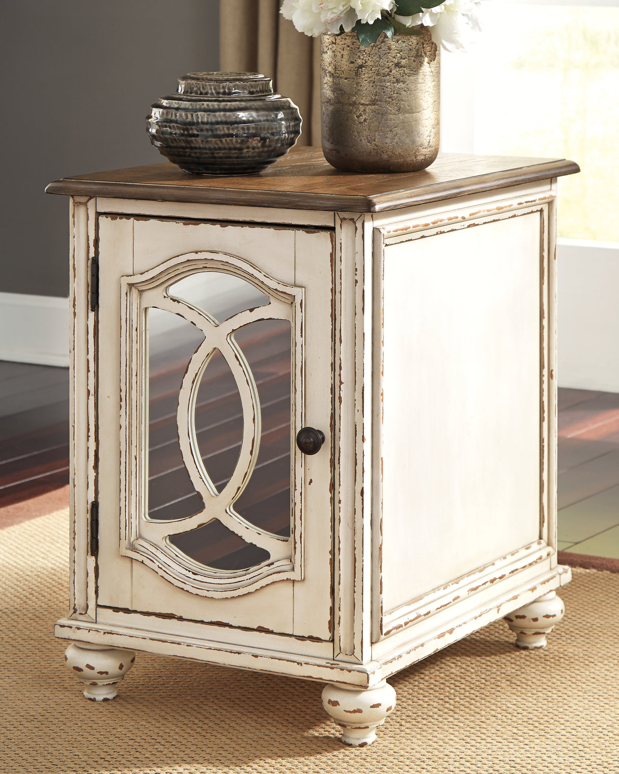 Realyn Coffee Table with 1 End Table in White/Brown from Ashley Furniture - Luna Furniture