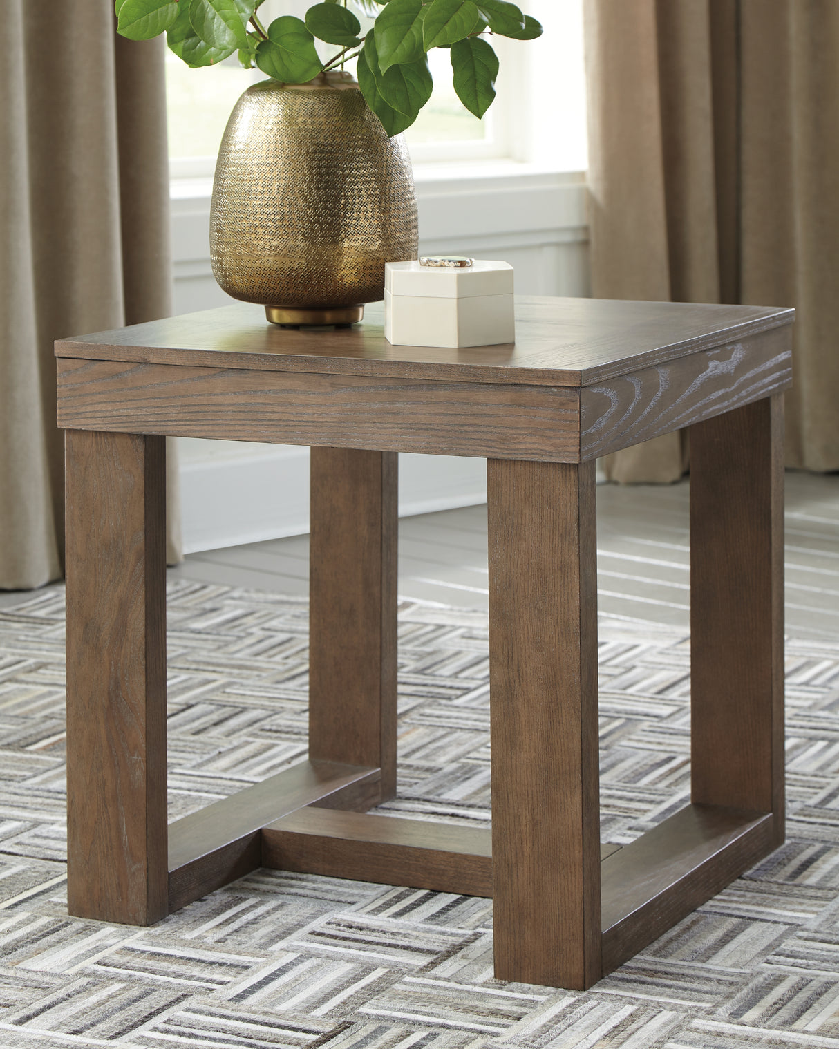 Cariton Coffee Table with 2 End Tables in Gray from Ashley Furniture - Luna Furniture