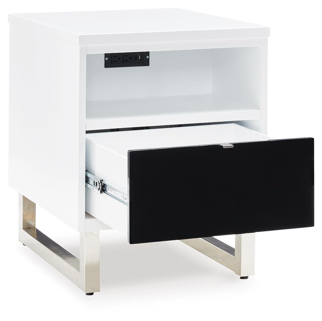 Gardoni White/Black Coffee Table and 2 Chairside End Tables from Ashley Furniture - Luna Furniture