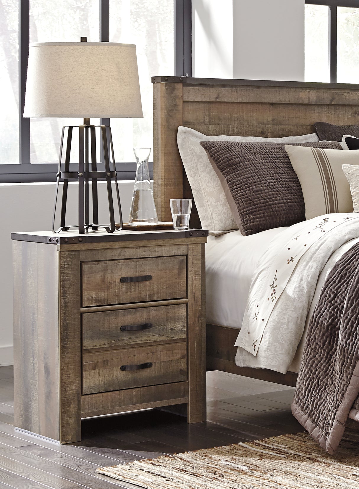 Trinell King Panel Bed. Dresser, Mirror, Chest and 2 Nightstands from Ashley - Luna Furniture