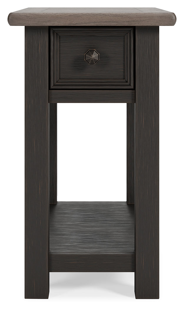 Tyler Creek 2 End Tables in Grayish Brown/Black from Ashley - Luna Furniture